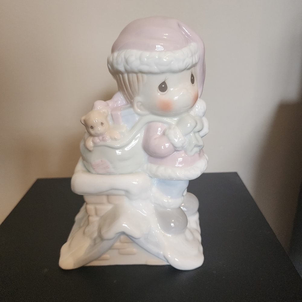 Precious Moments Santa Figurine Night Light